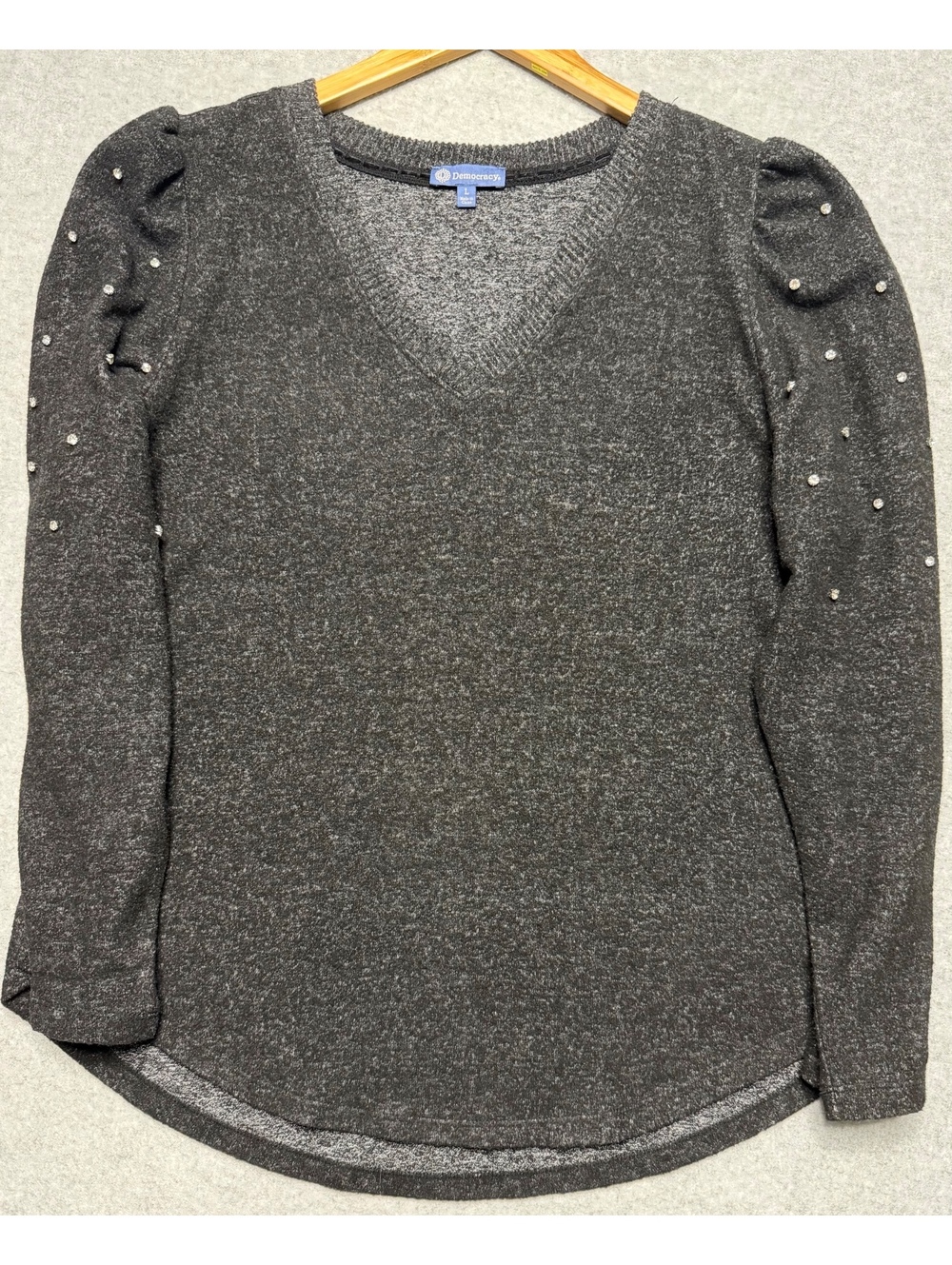Democracy Women’s L Dark Charcoal Rhinestone Puff Sleeve V-Neck Knit Top